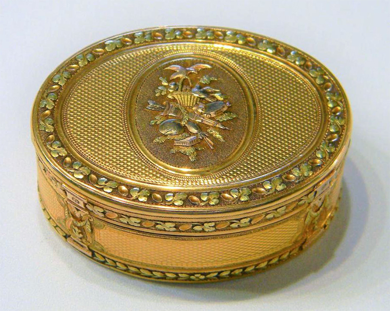 Antique Gallery Soleil アンティークジュエリー / 18世紀 カラー